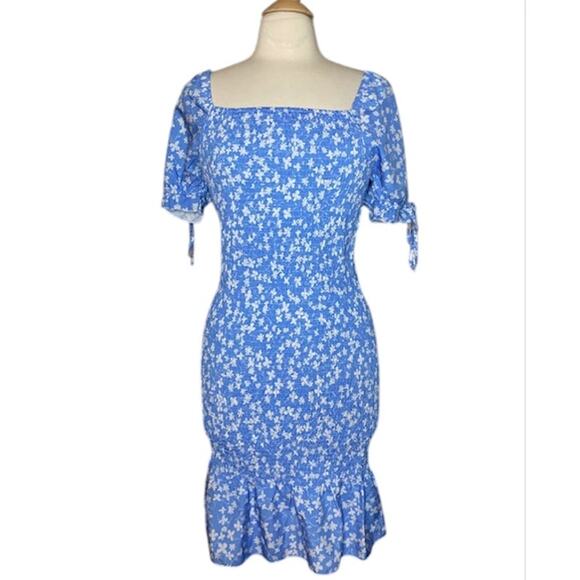💙 Powder Blue Smocked Floral Midi Dress 💙 - Picture 1 of 8